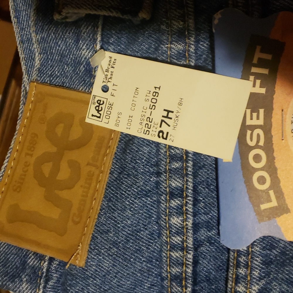 Jeans - Picture 2 of 3
